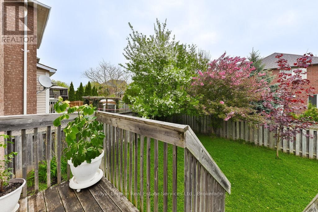 1332 SAGEWOOD CRESCENT Image 32
