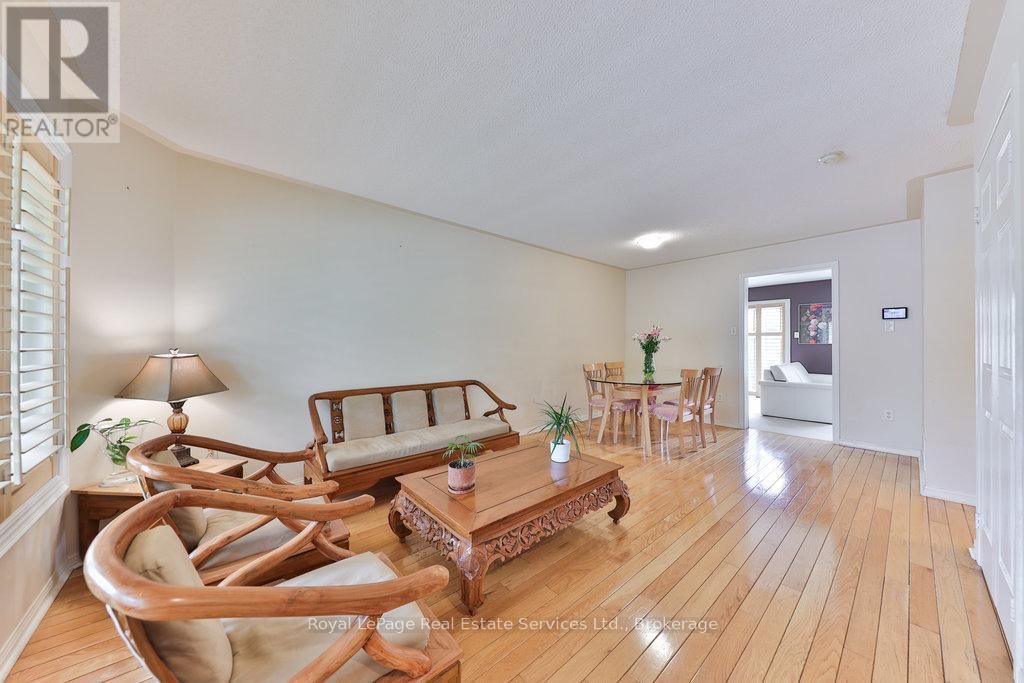1332 SAGEWOOD CRESCENT Image 6