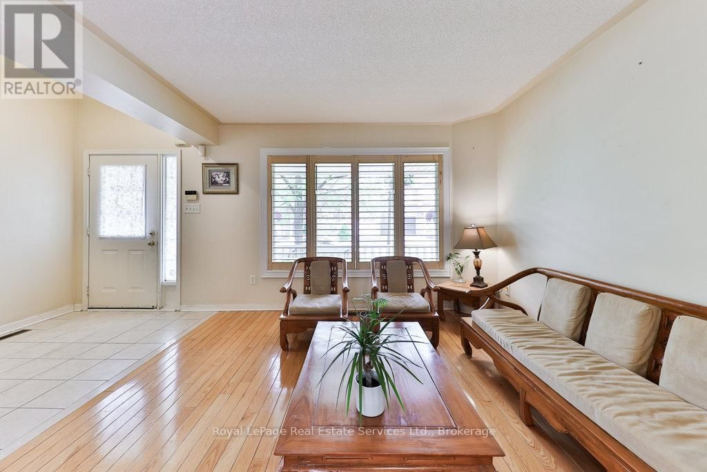 1332 SAGEWOOD CRESCENT Image 7