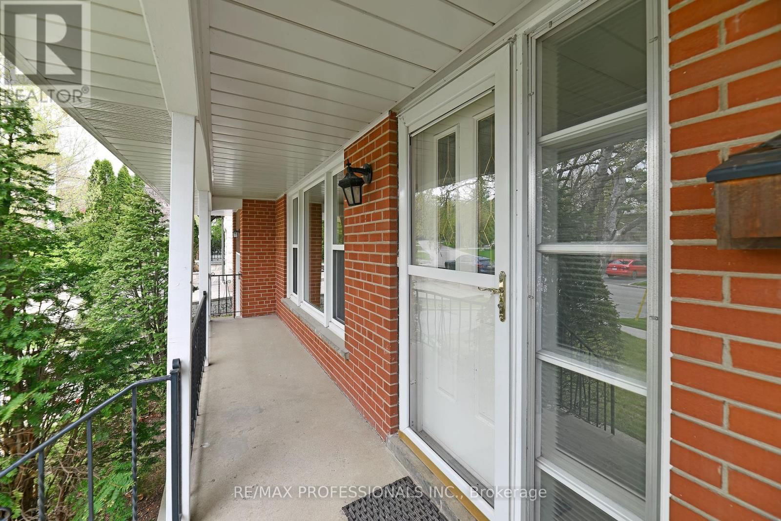 40 WESTMOUNT PARK ROAD Image 2