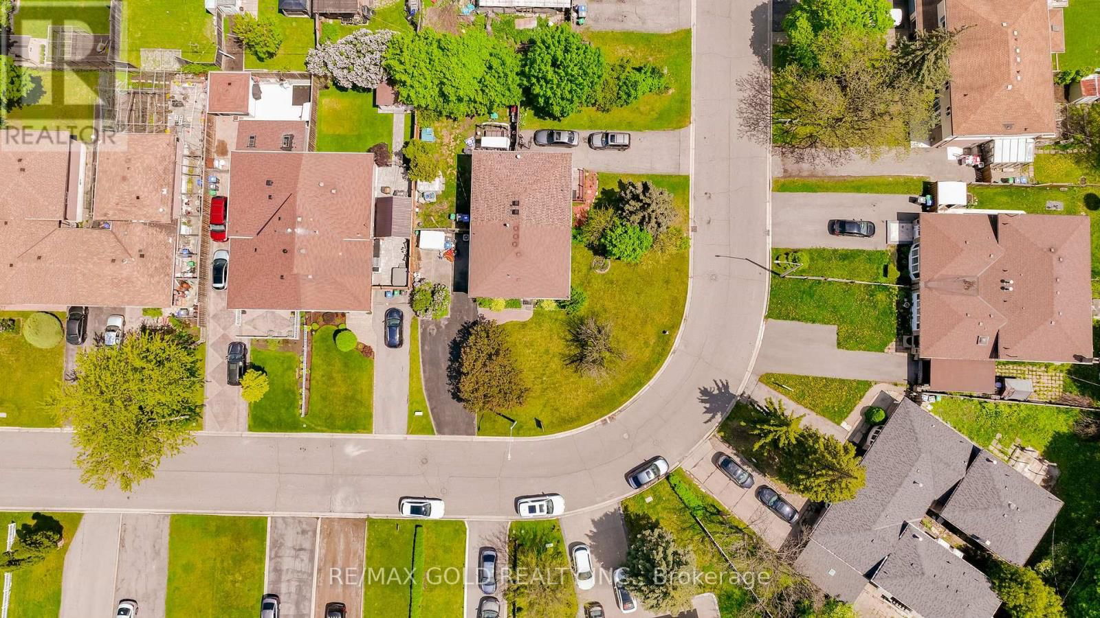22 DALRAITH CRESCENT Image 36