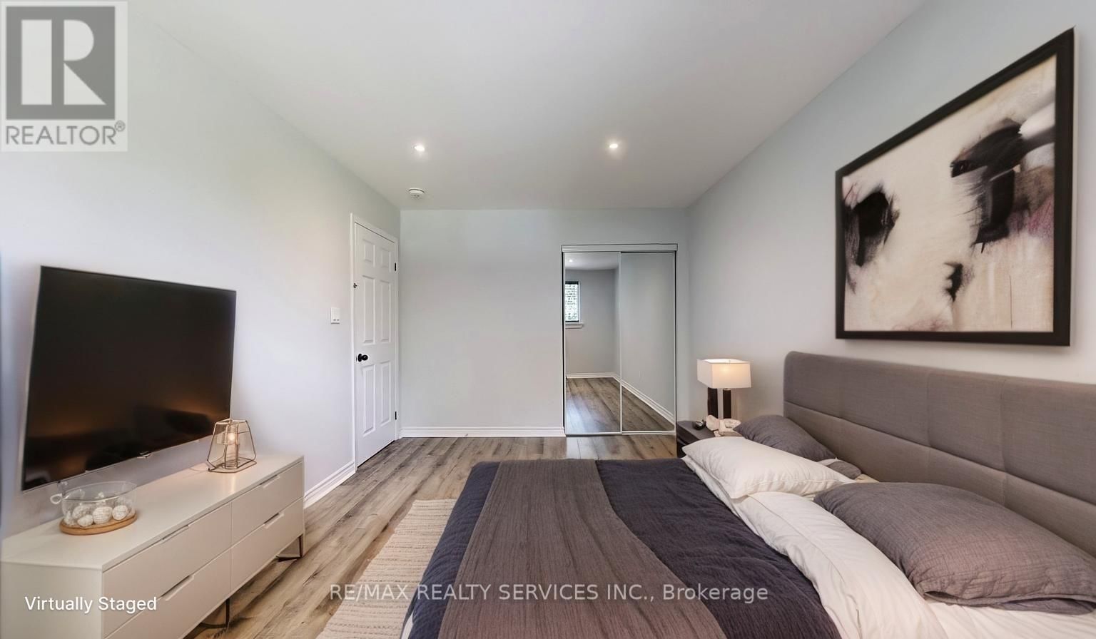 55 GREENWOOD CRESCENT Image 10