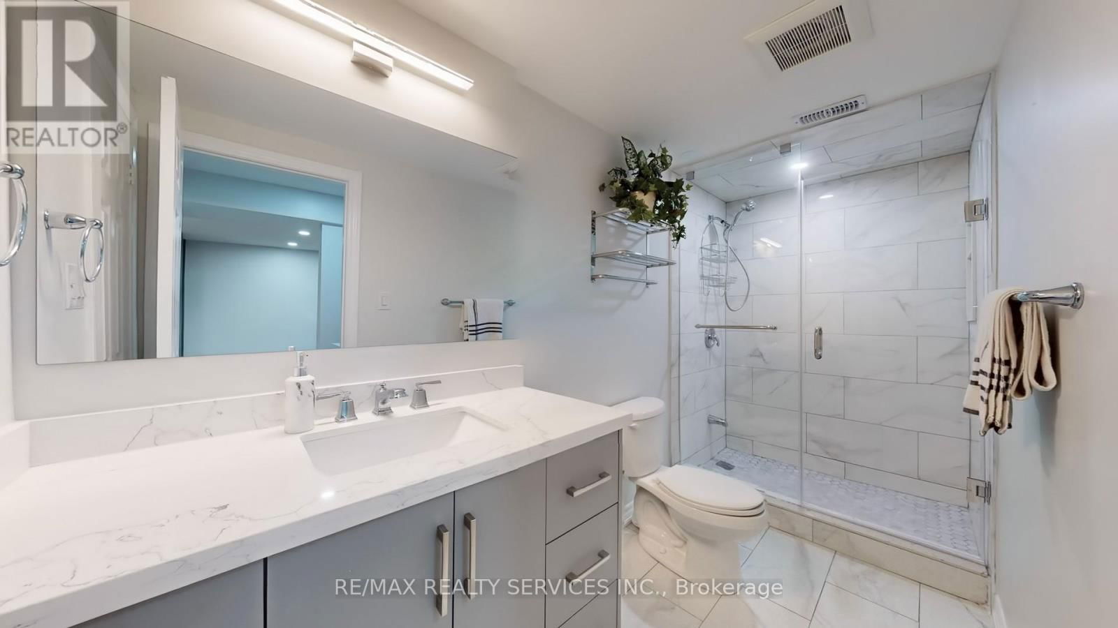 55 GREENWOOD CRESCENT Image 30