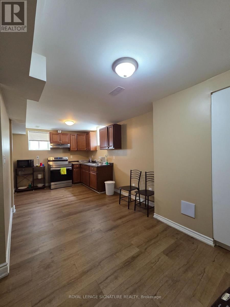113 FARTHINGALE CRESCENT Image 4