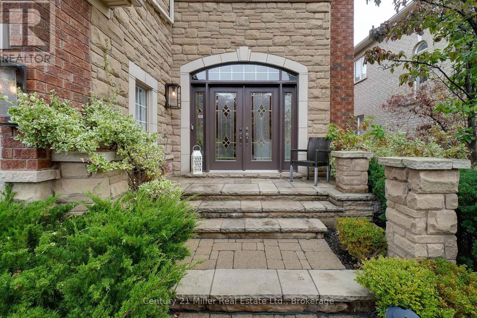 2301 HERTFORDSHIRE WAY Image 3