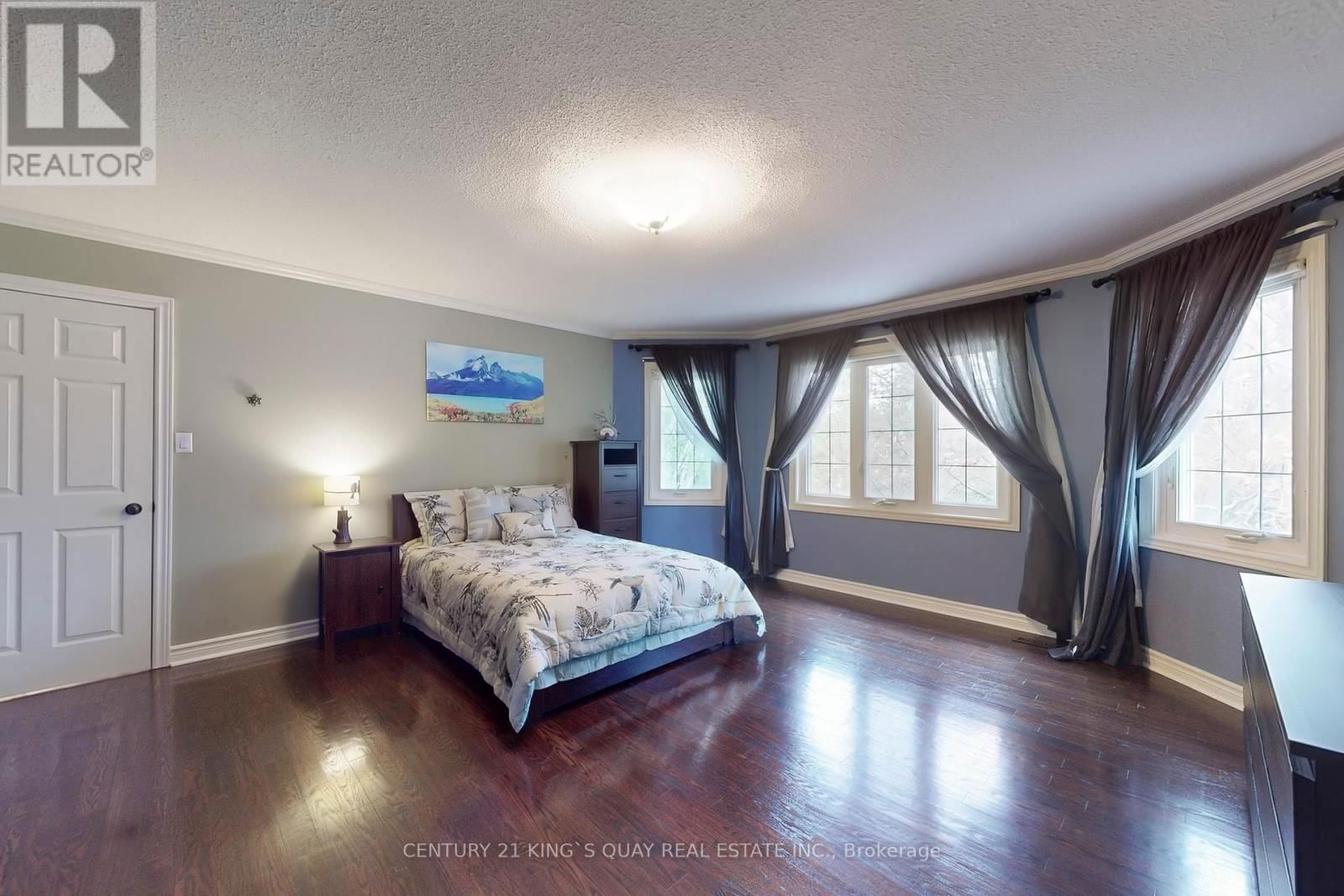 110 CRAWFORD CRESCENT Image 28