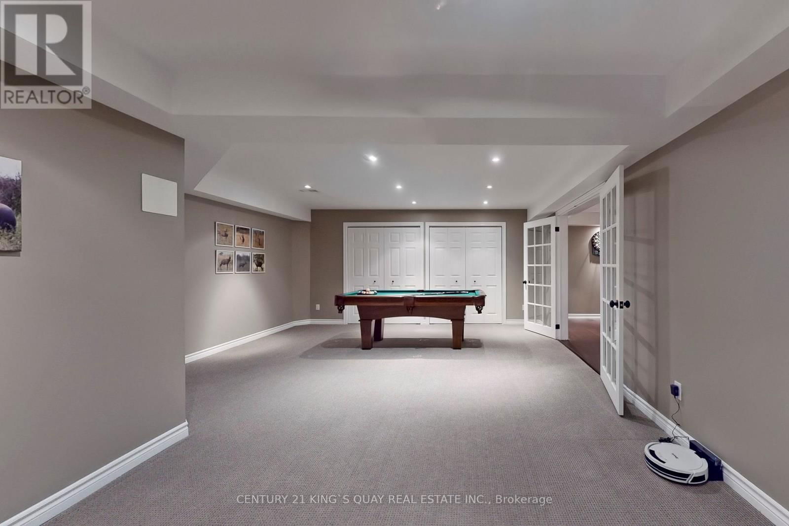 110 CRAWFORD CRESCENT Image 33