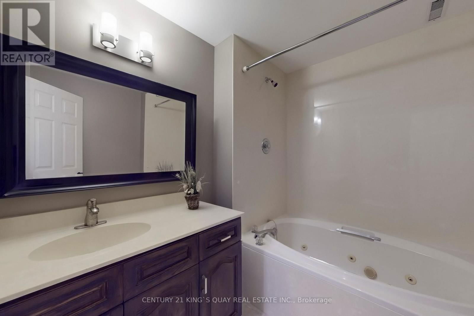 110 CRAWFORD CRESCENT Image 39