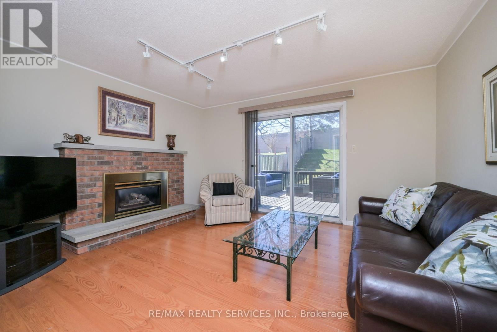 68 PRINCETON TERRACE Image 13