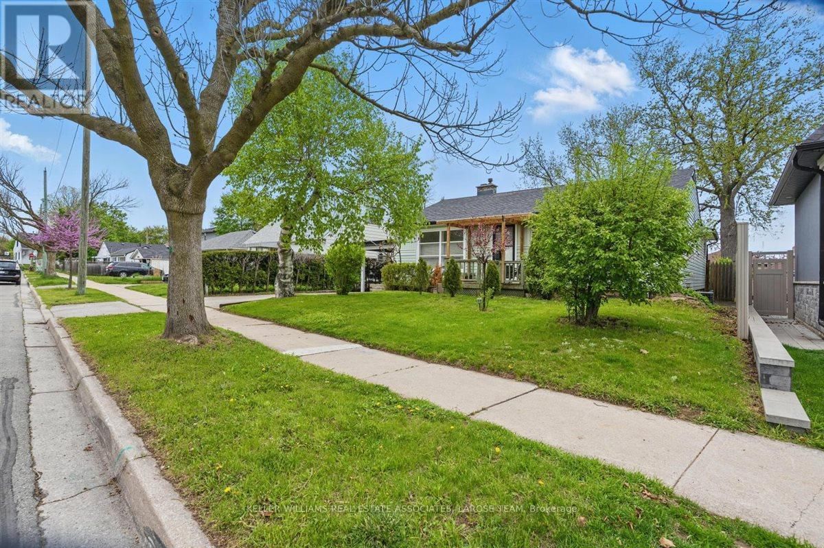309 FELAN AVENUE Image 3