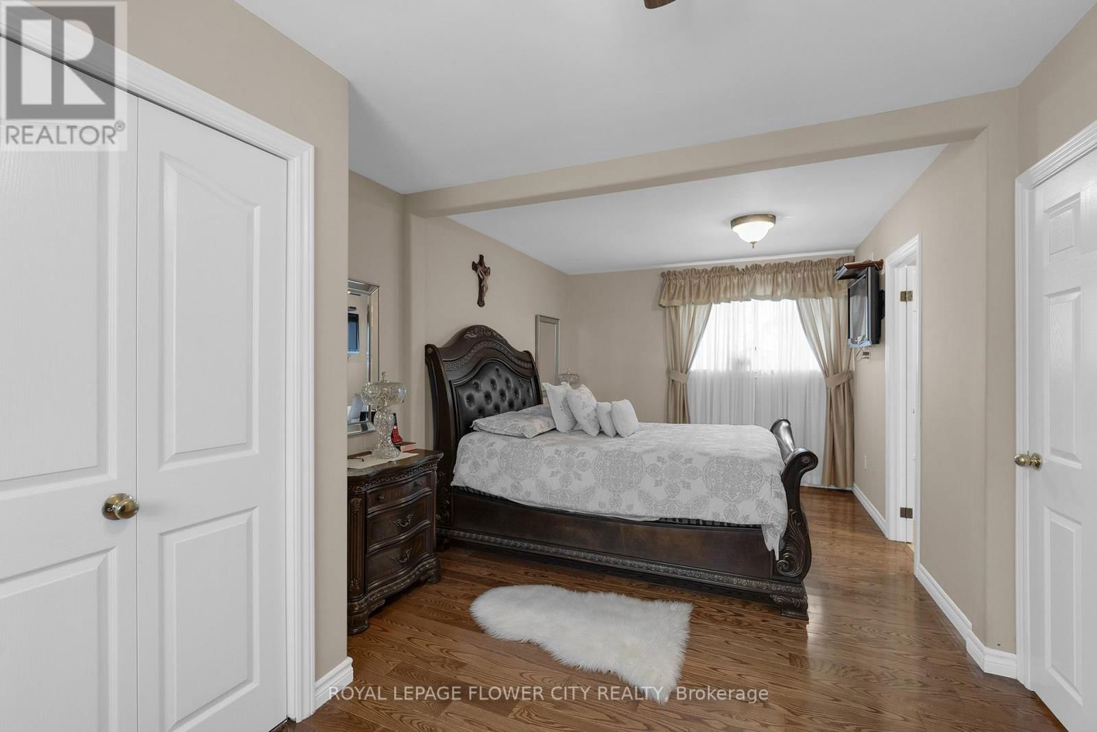 13 BAIRSTOW CRESCENT Image 17