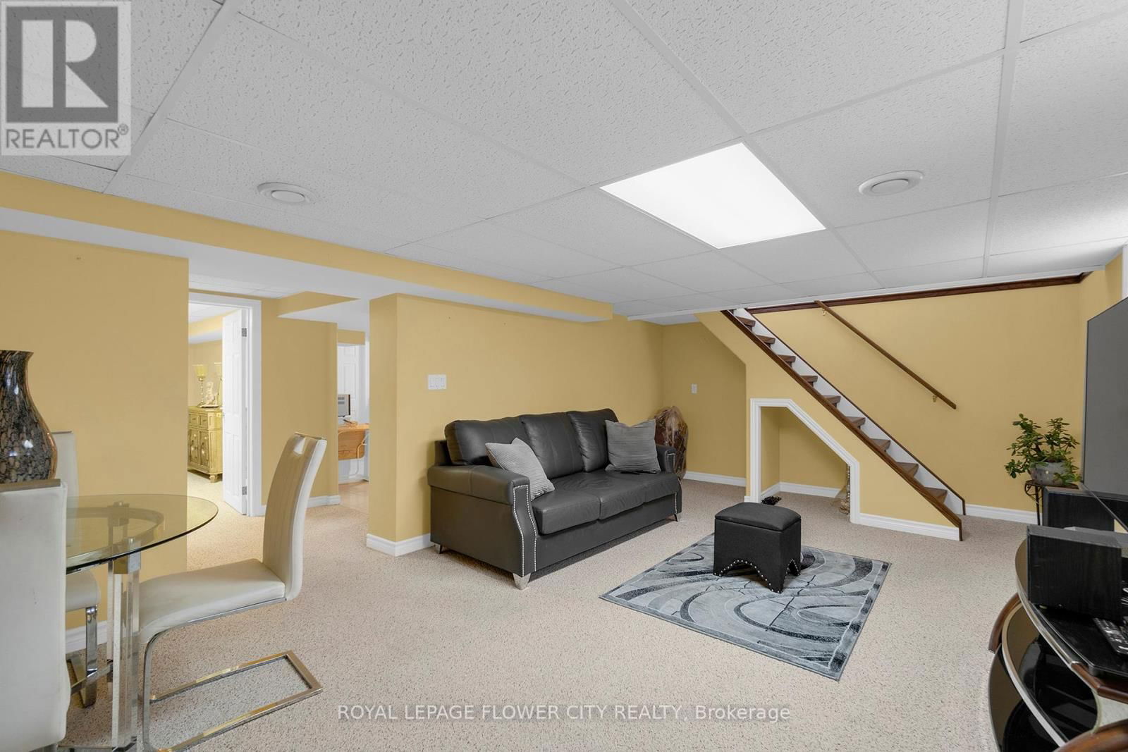 13 BAIRSTOW CRESCENT Image 28