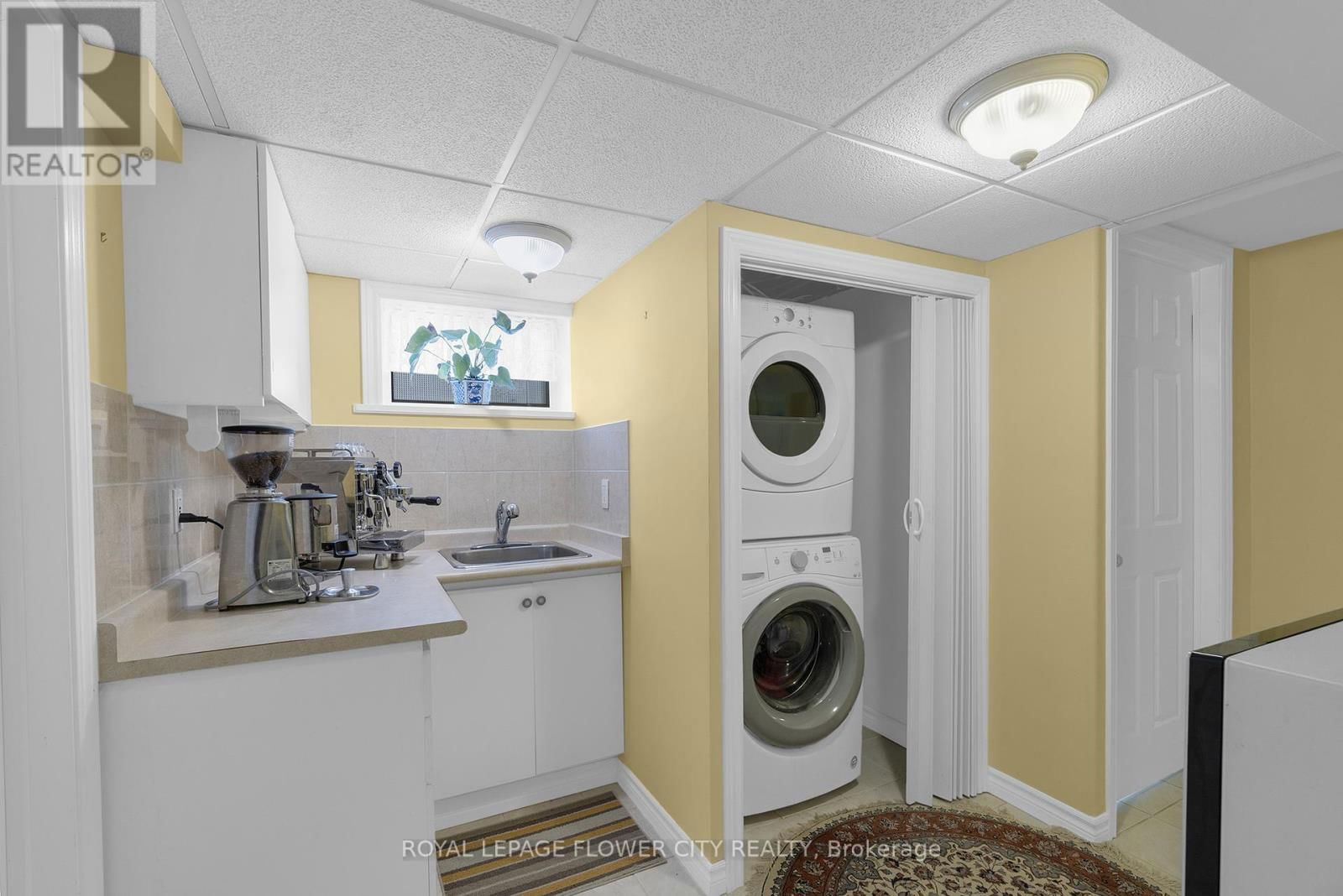 13 BAIRSTOW CRESCENT Image 30