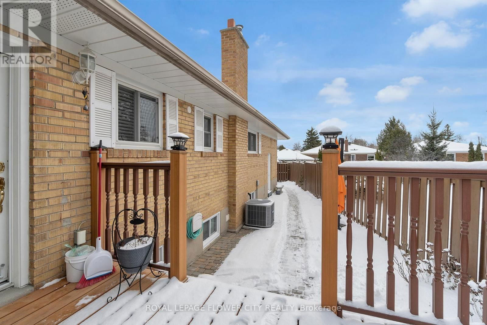 13 BAIRSTOW CRESCENT Image 38