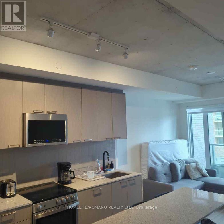 315 - 1808 ST CLAIR AVENUE WEST Image 1