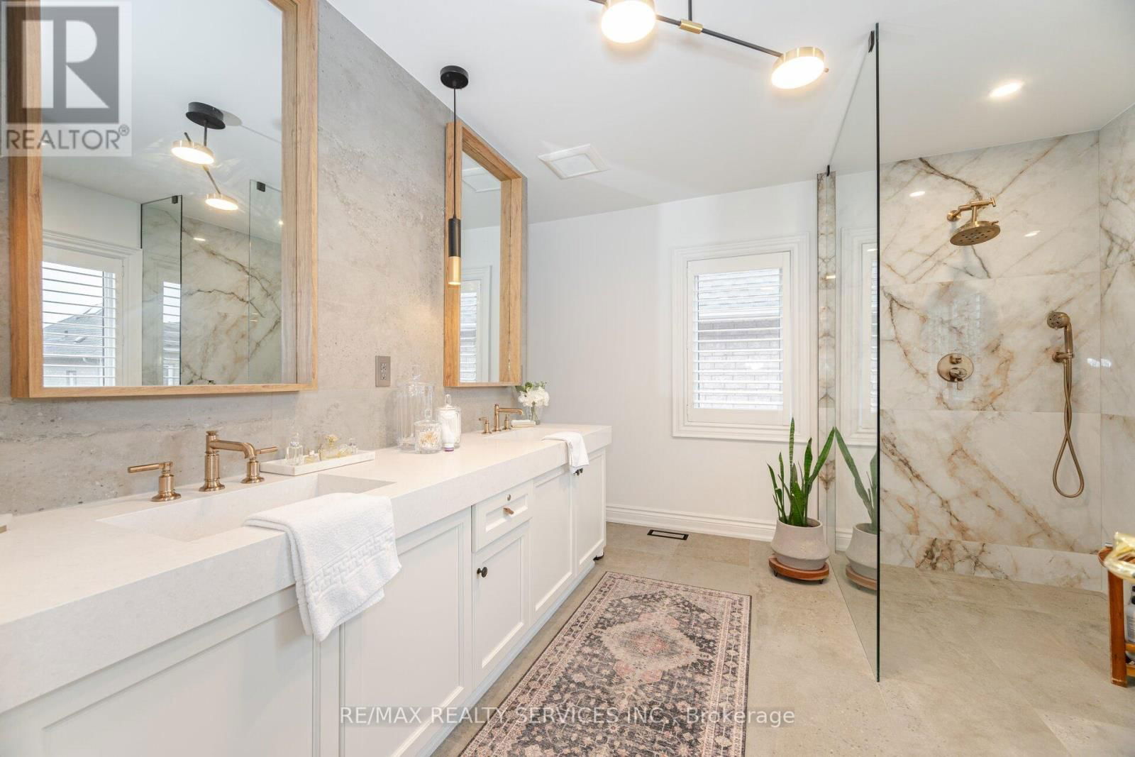 57 HAWKRIDGE TRAIL Image 28