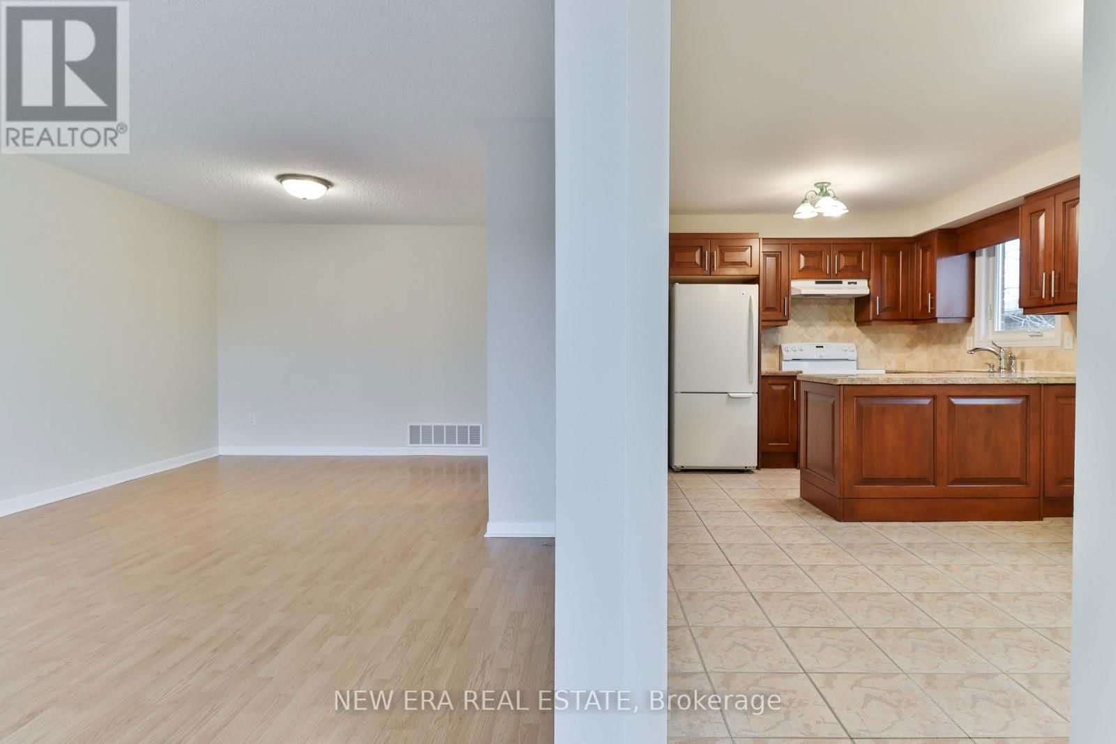 2559 KINGSBERRY CRESCENT Image 15