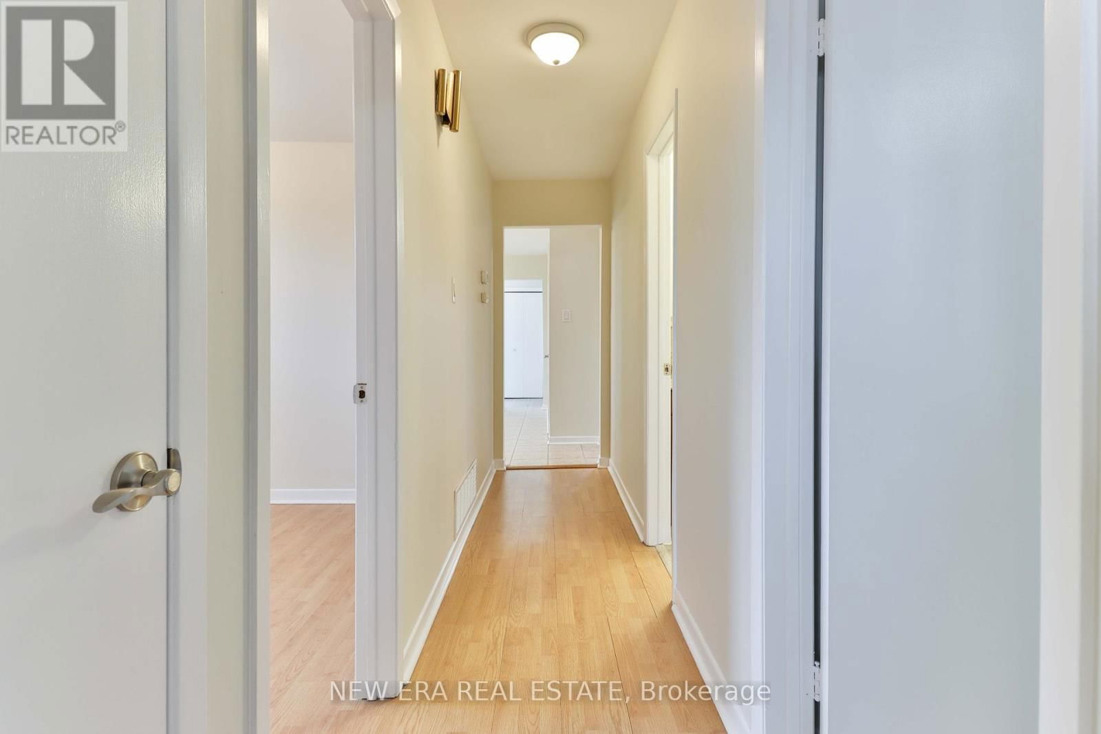 2559 KINGSBERRY CRESCENT Image 17