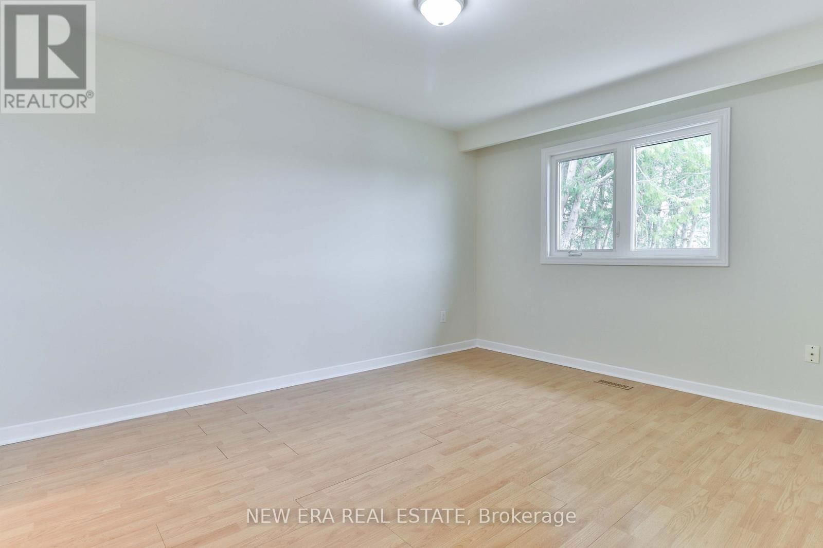 2559 KINGSBERRY CRESCENT Image 23