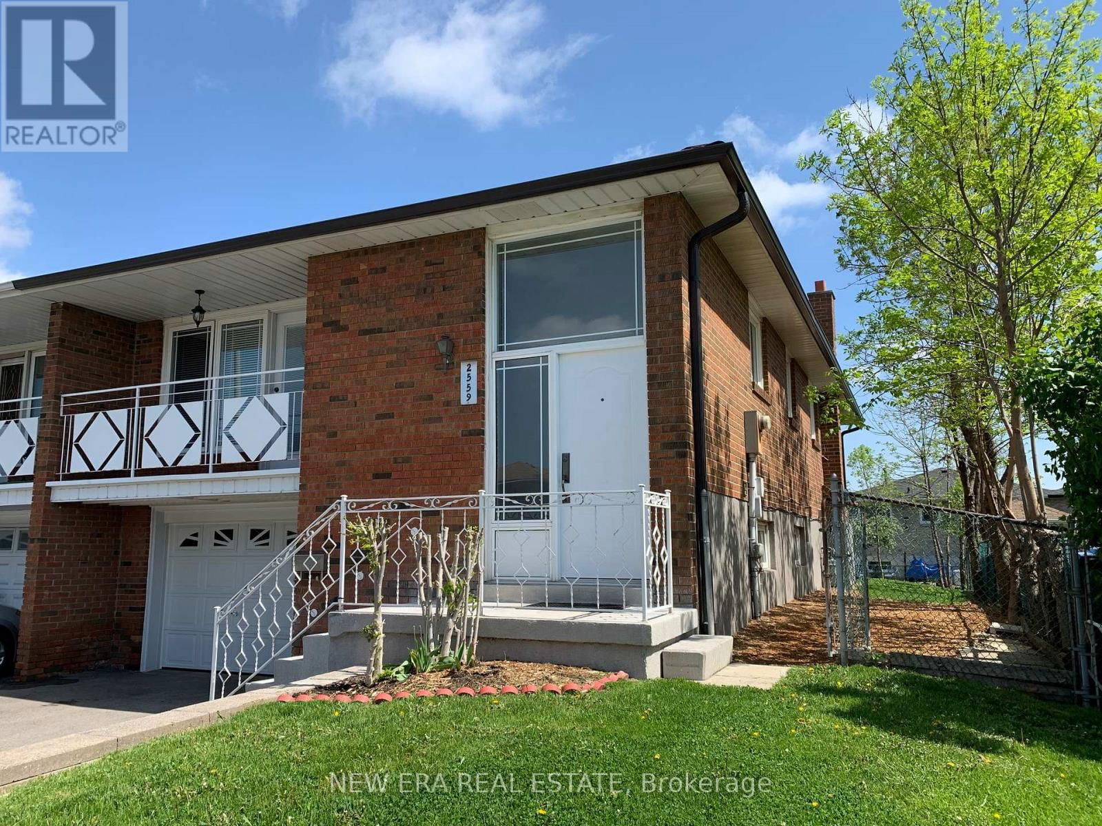 2559 KINGSBERRY CRESCENT Image 47