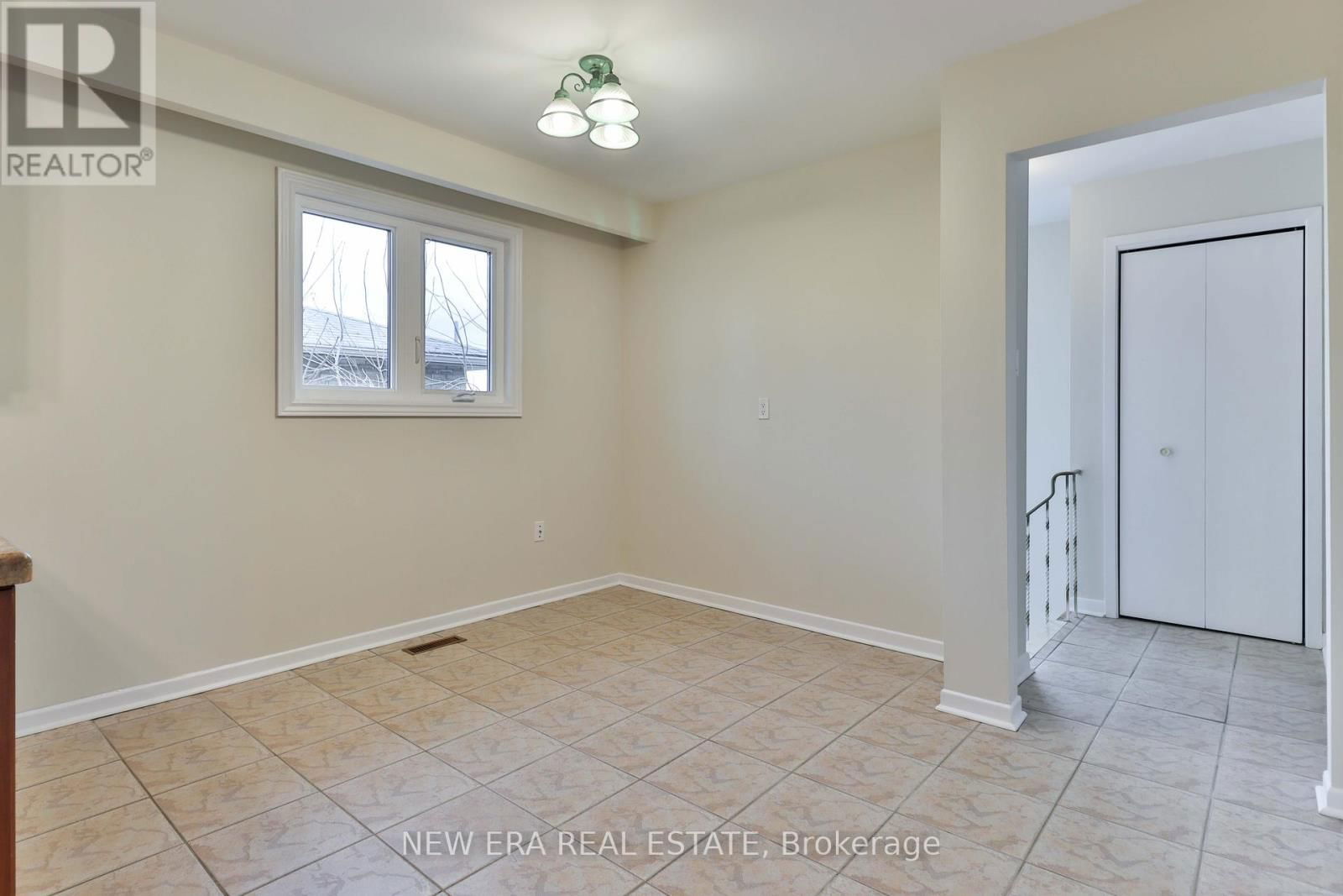 2559 KINGSBERRY CRESCENT Image 7