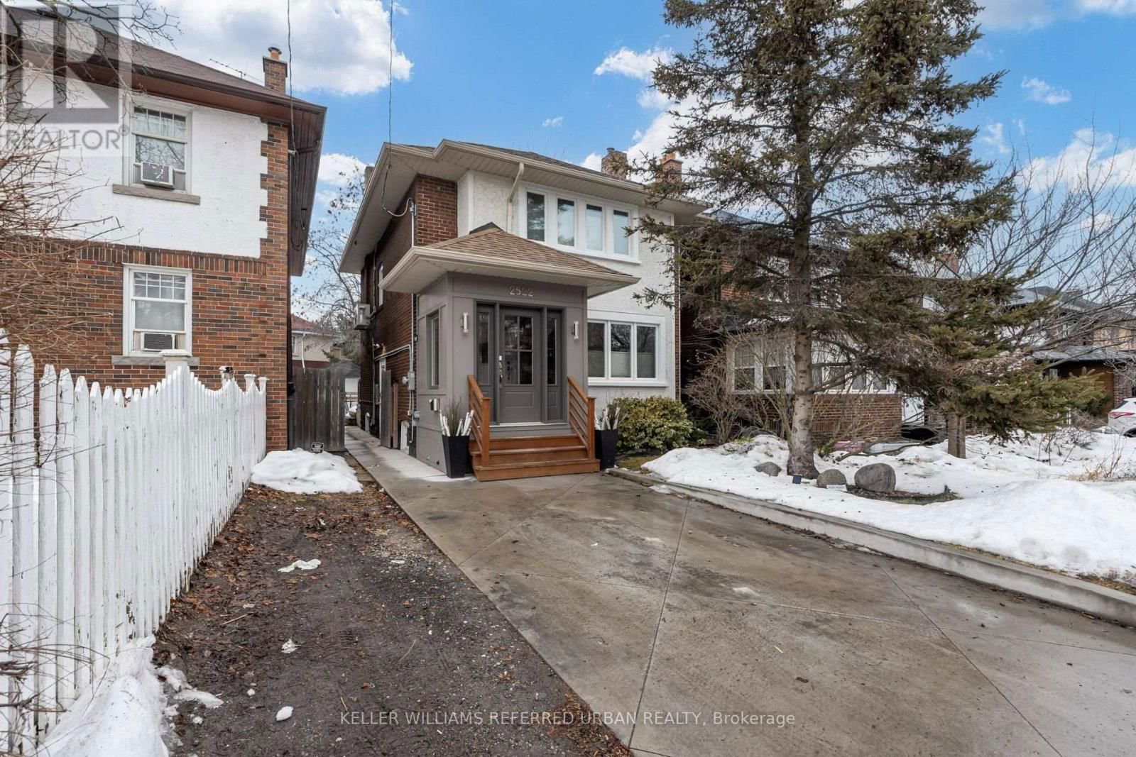 Lower - 2522 LAKE SHORE BOULEVARD WEST Image 2