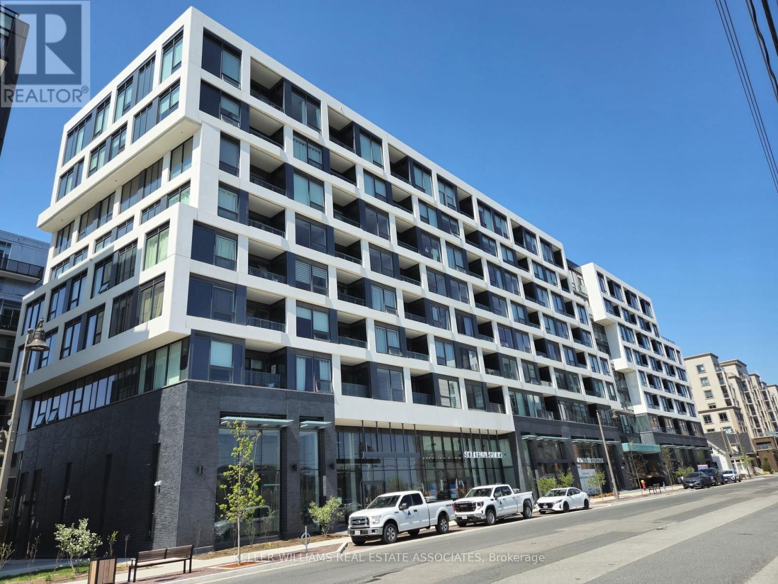 204 - 2450 OLD BRONTE ROAD Image 1
