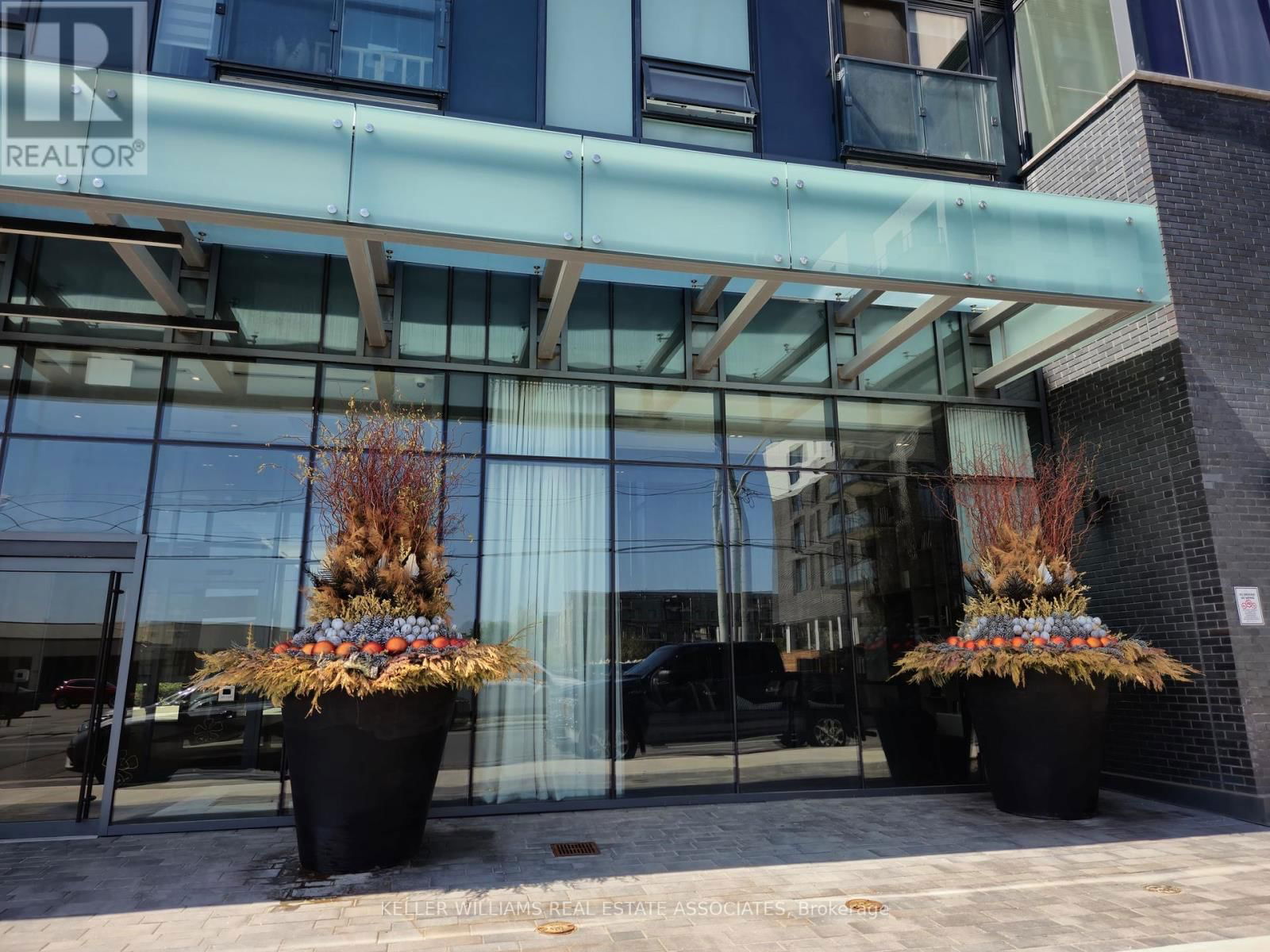 204 - 2450 OLD BRONTE ROAD Image 2