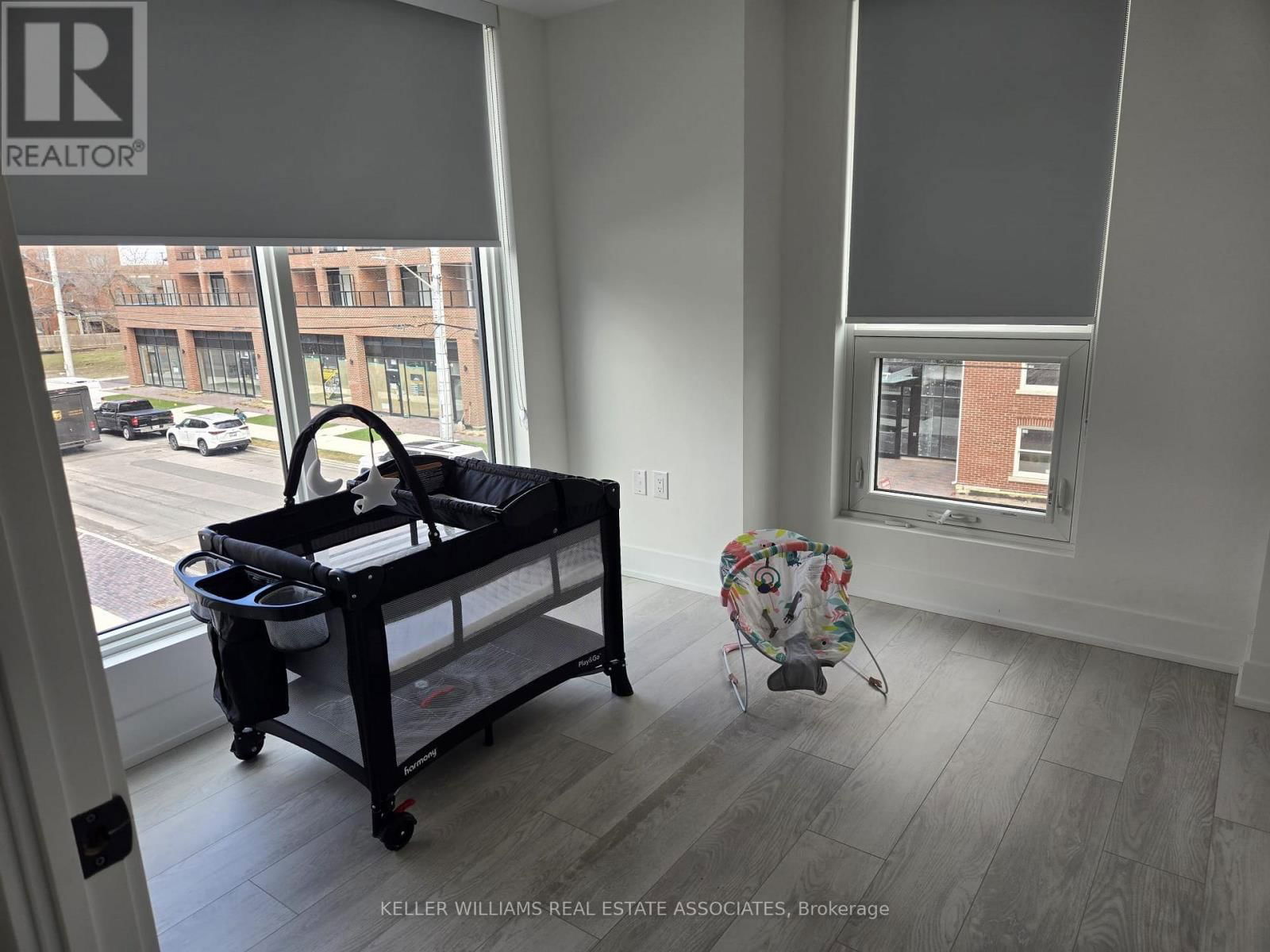 204 - 2450 OLD BRONTE ROAD Image 4