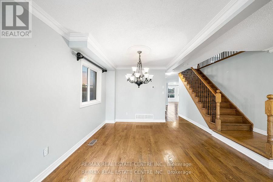49 HOLLOWGROVE BOULEVARD Image 6