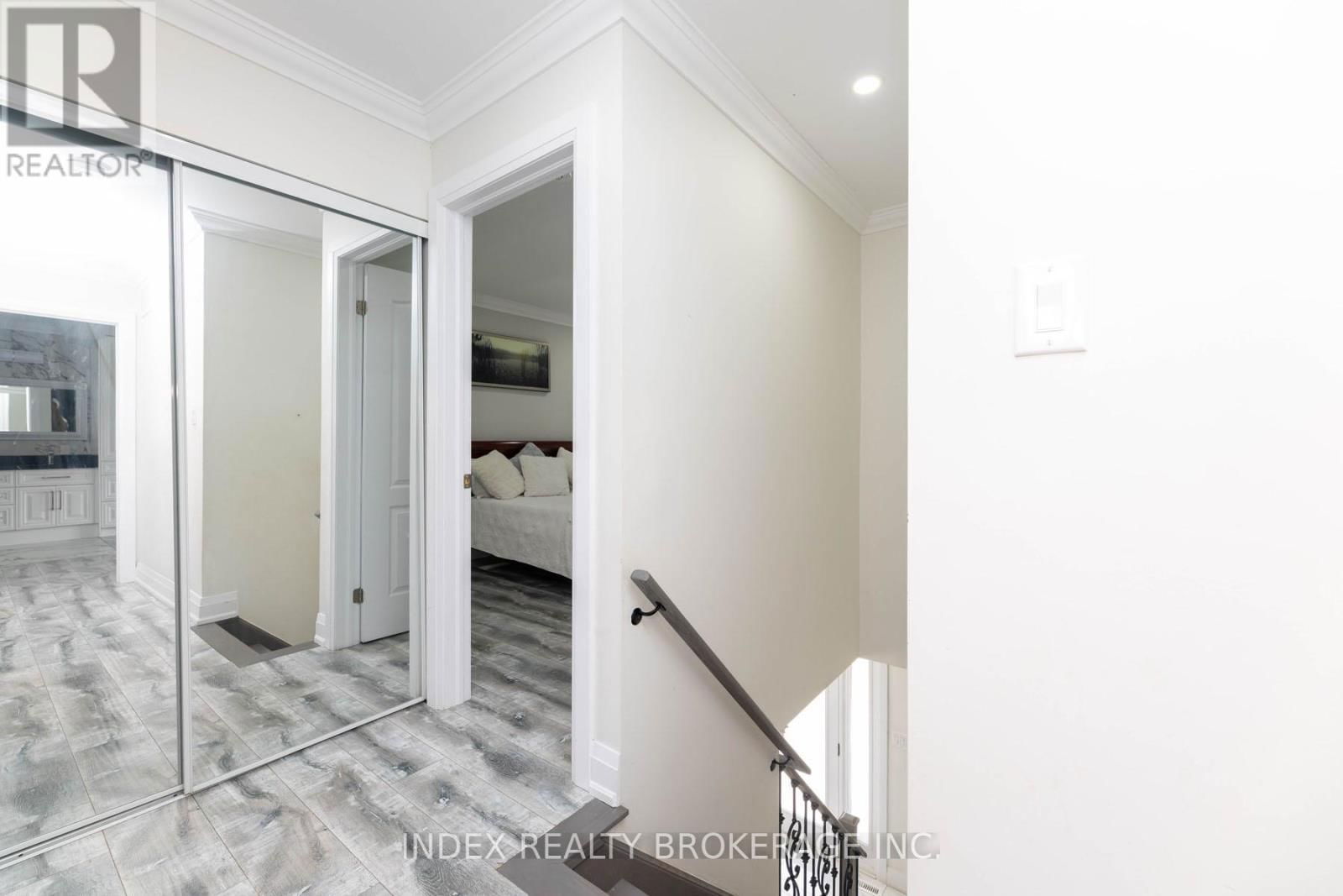 15277 DIXIE ROAD Image 24