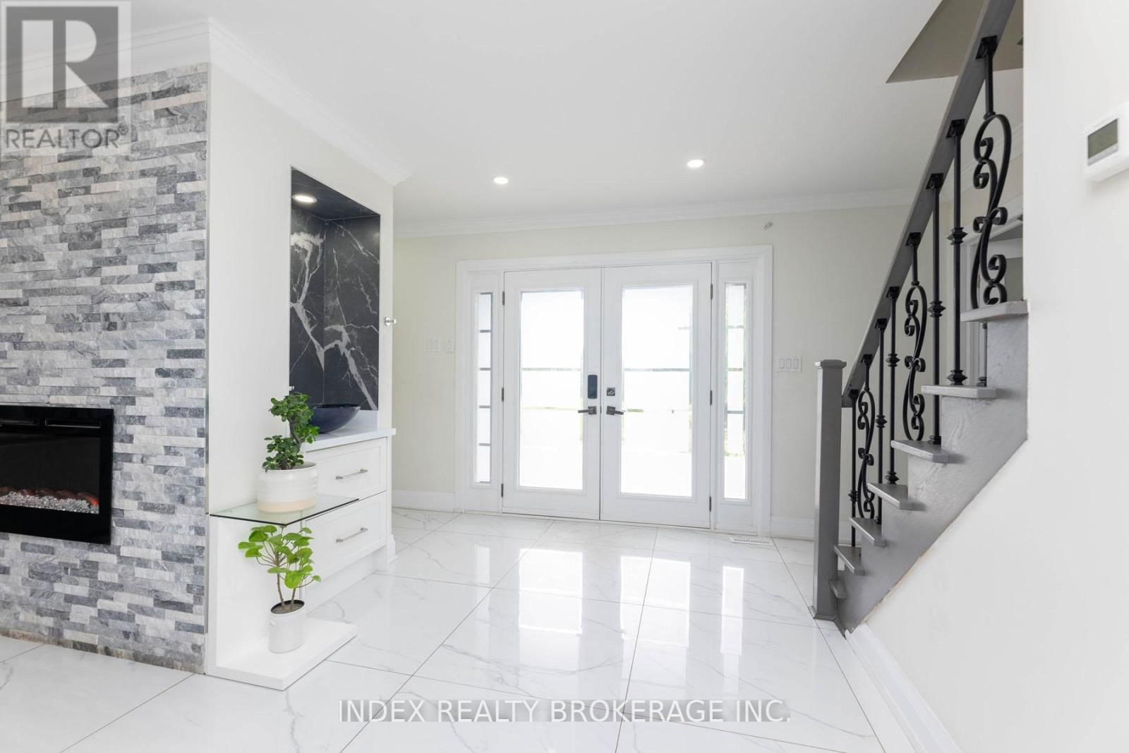 15277 DIXIE ROAD Image 3