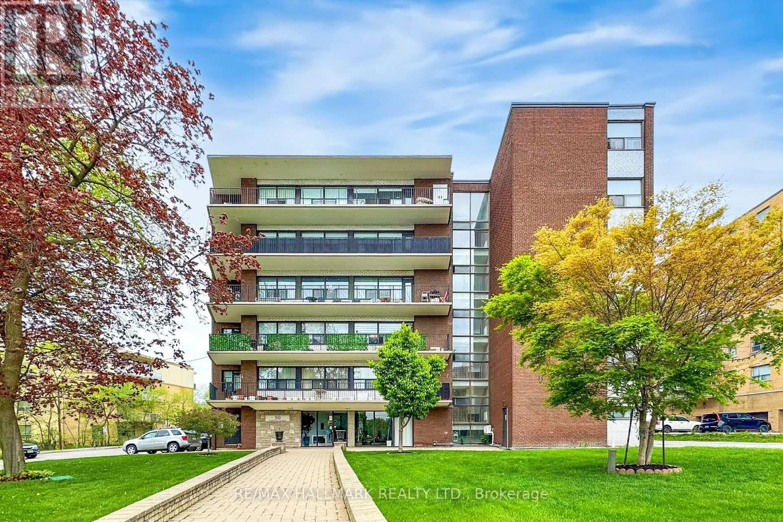 203 - 50 GULLIVER ROAD Image 12