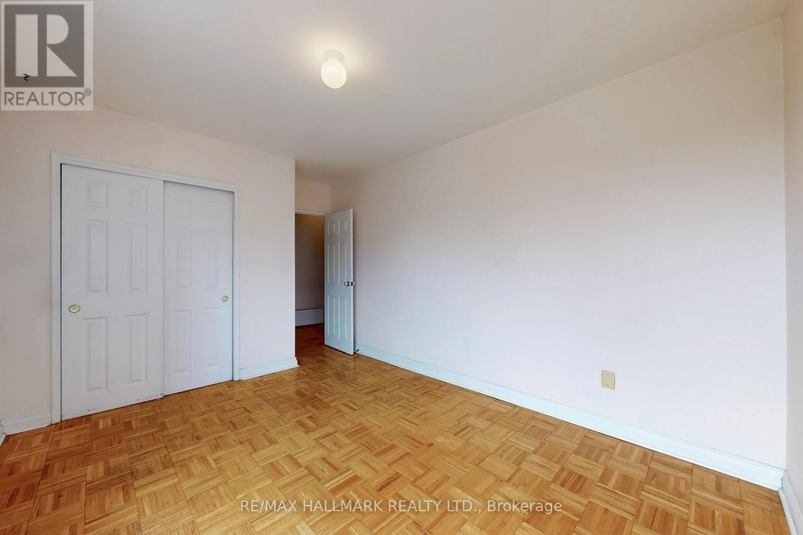 203 - 50 GULLIVER ROAD Image 19