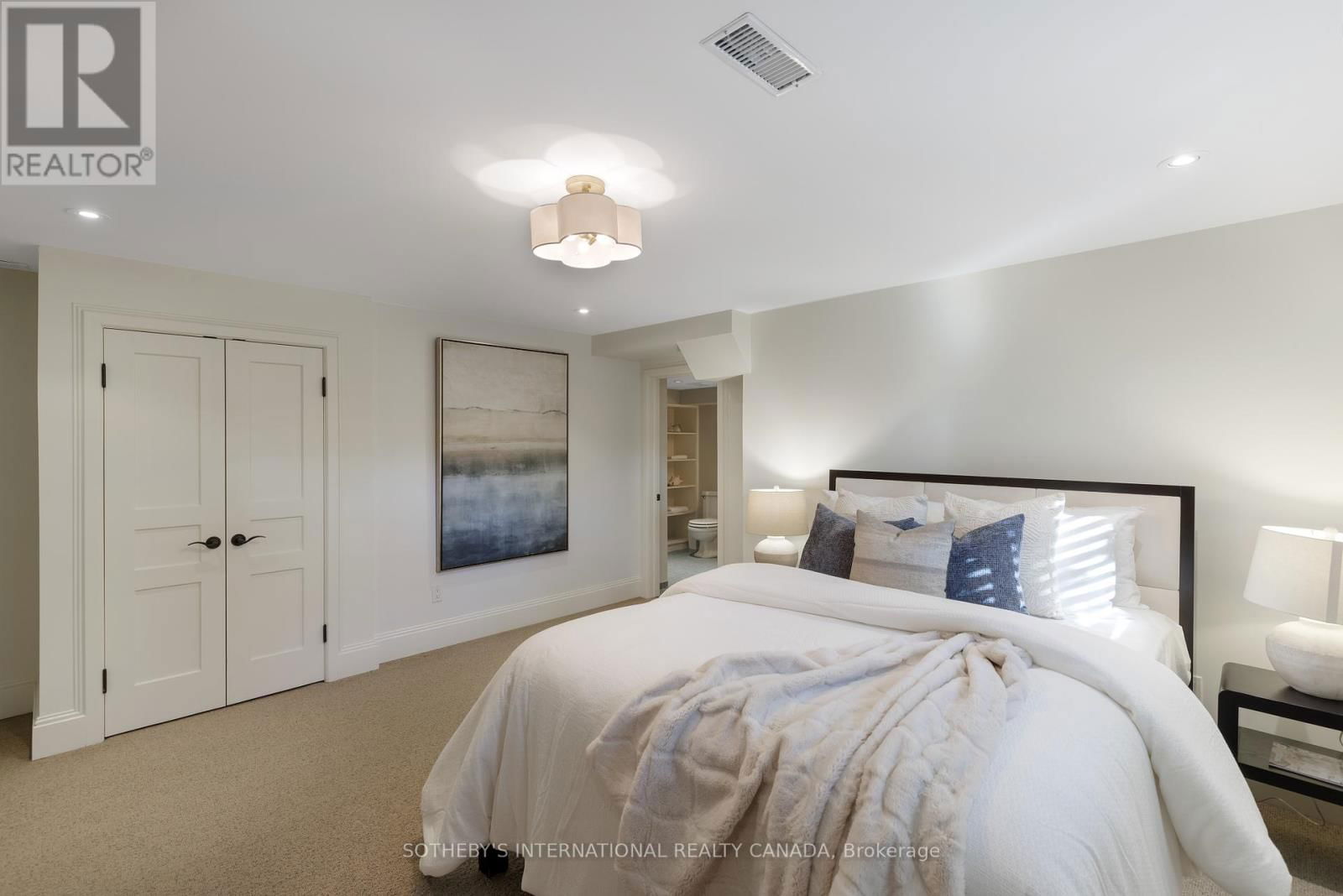 79 BABY POINT CRESCENT Image 43