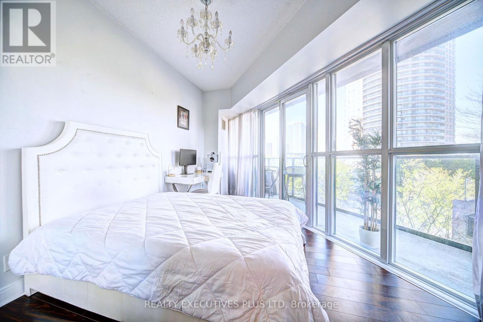 308 - 60 ABSOLUTE AVENUE Image 20
