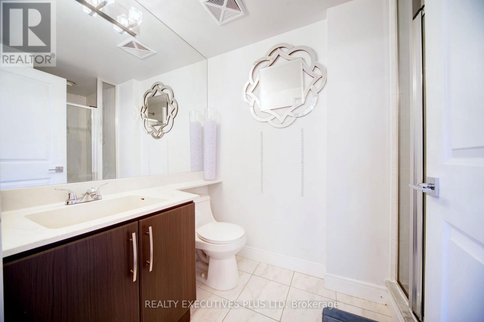 308 - 60 ABSOLUTE AVENUE Image 24