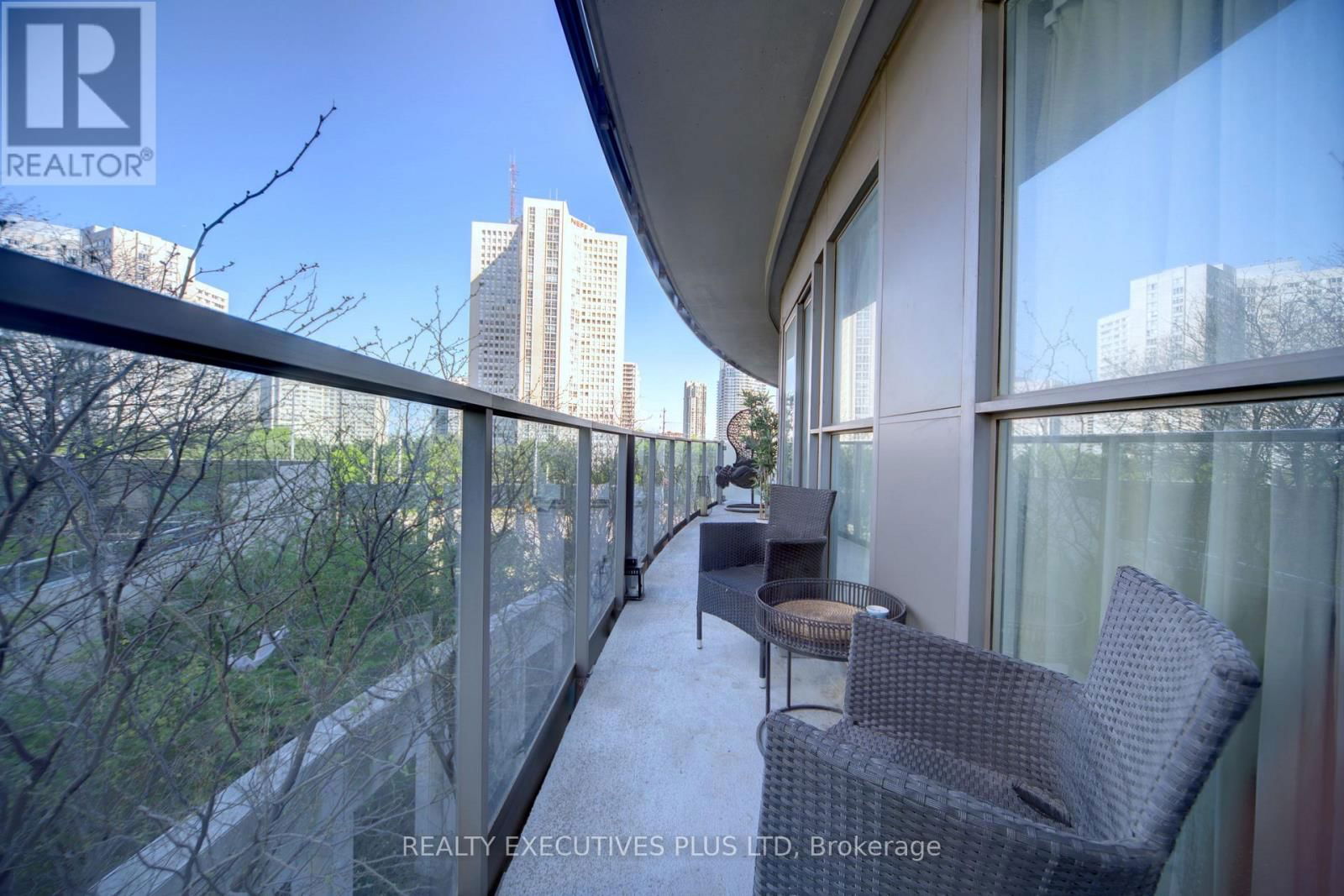 308 - 60 ABSOLUTE AVENUE Image 8