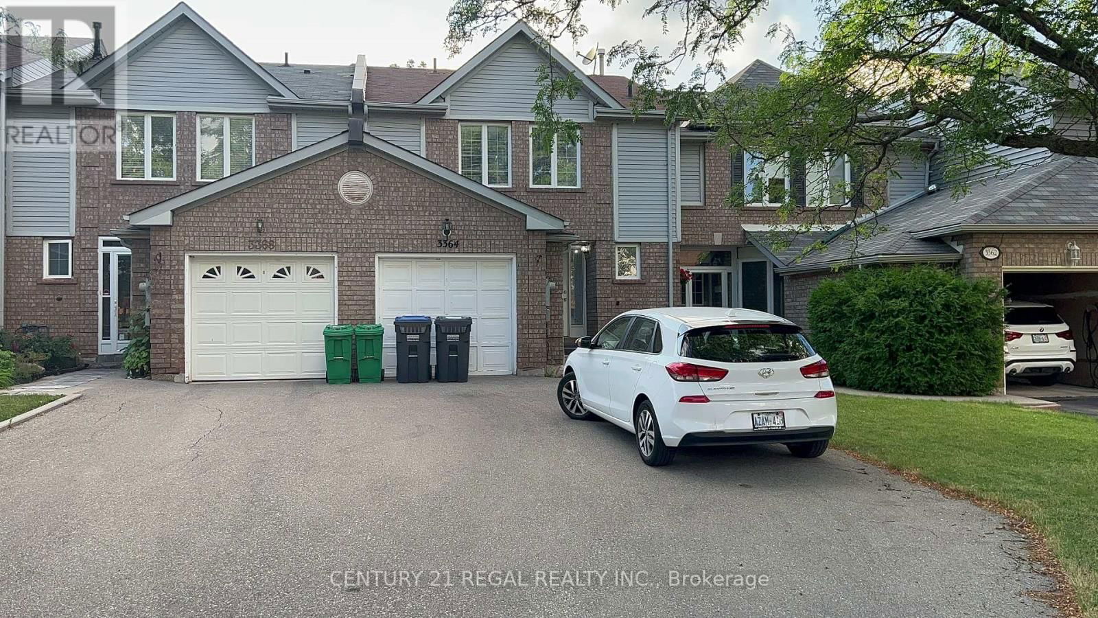 3364 FENWICK CRESCENT Image 3