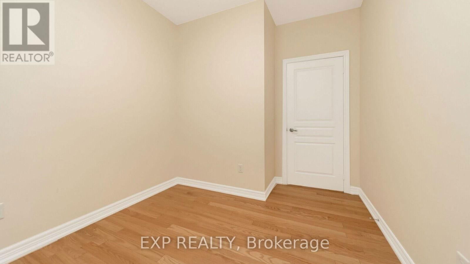 7 WYNVIEW STREET Image 11