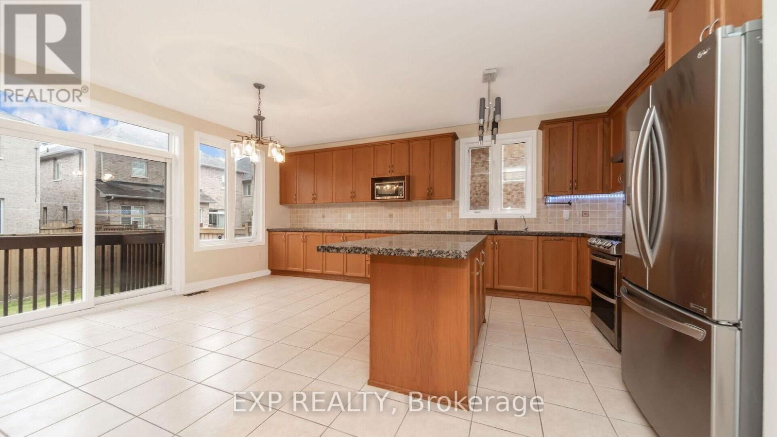 7 WYNVIEW STREET Image 13