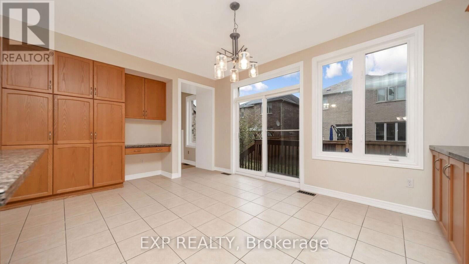 7 WYNVIEW STREET Image 16