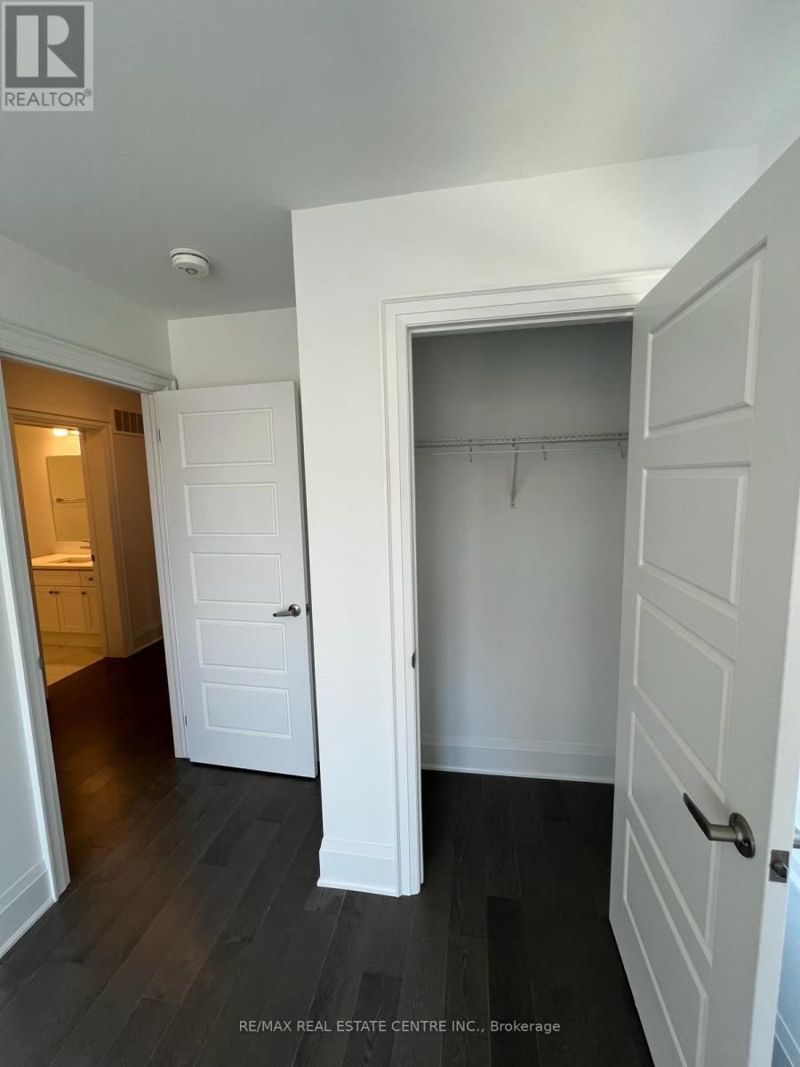 4021 SAIDA STREET Image 32