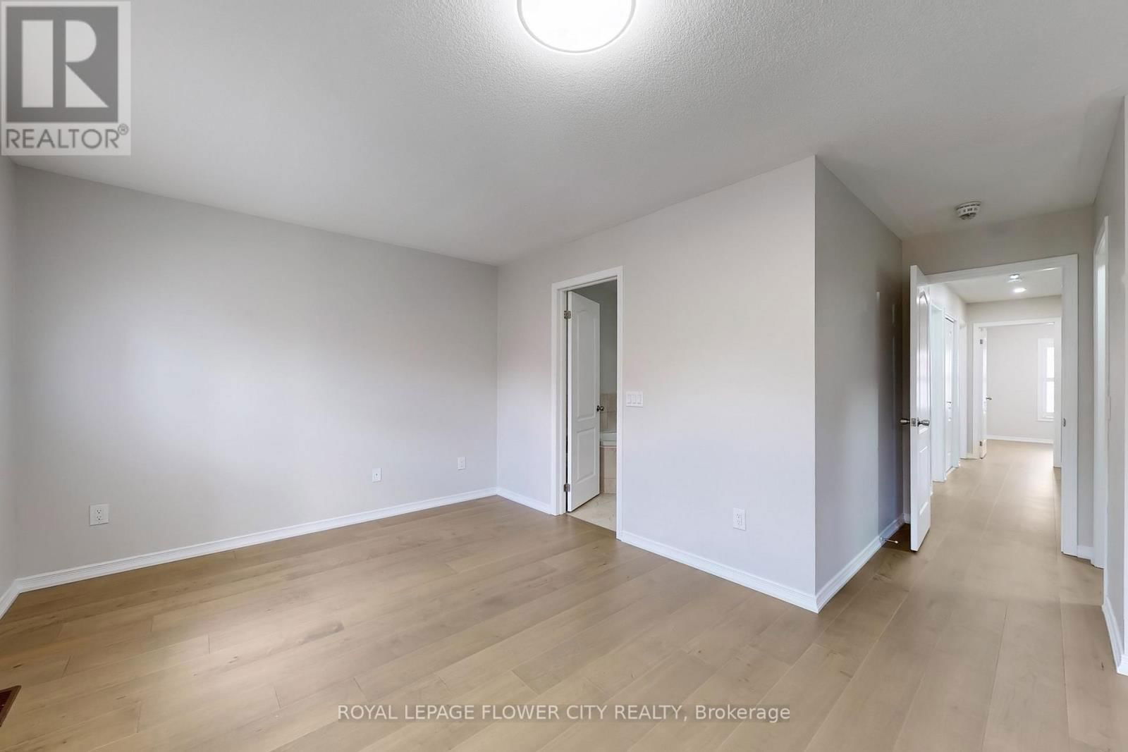 52 VALLEY LANE Image 30