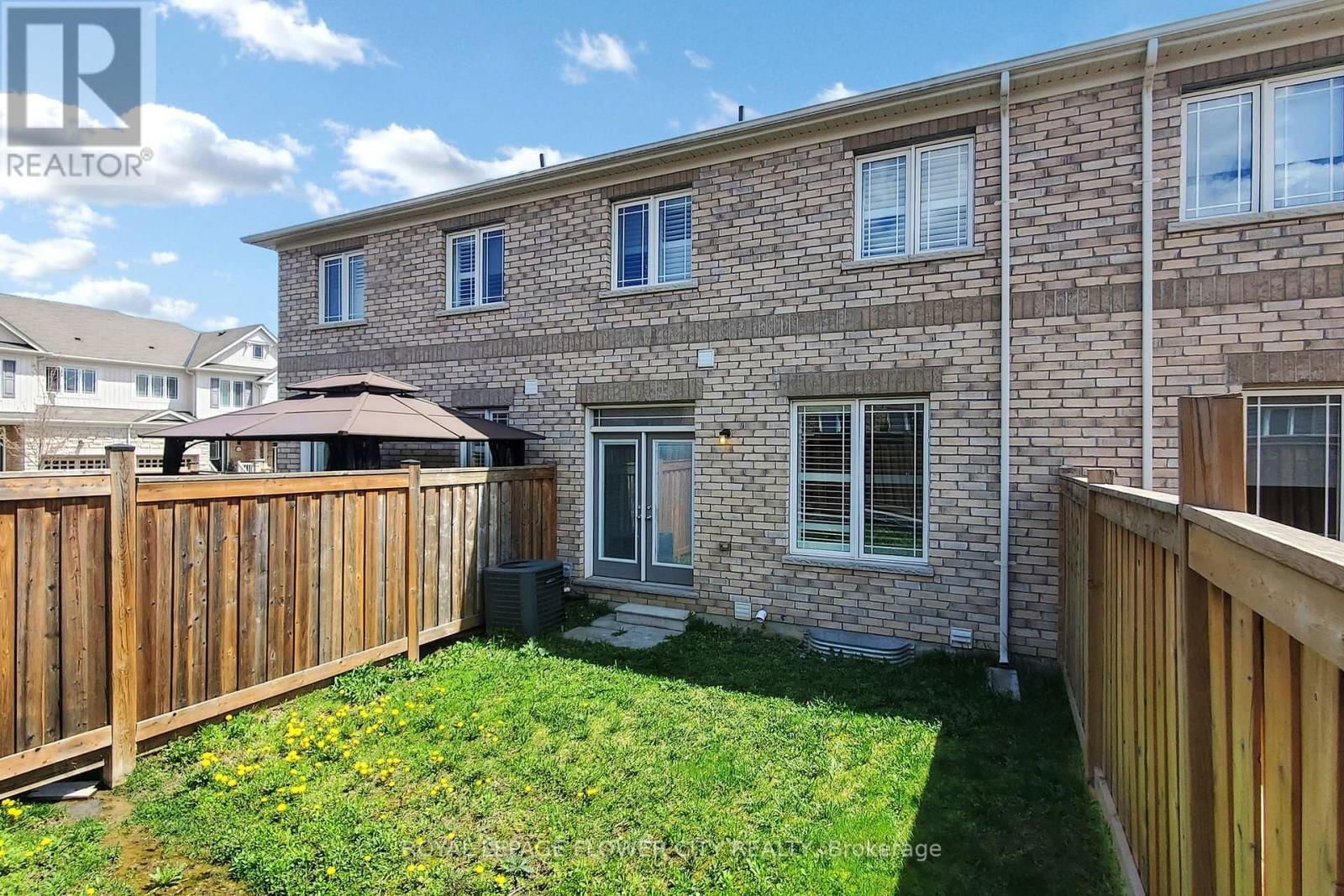 52 VALLEY LANE Image 44