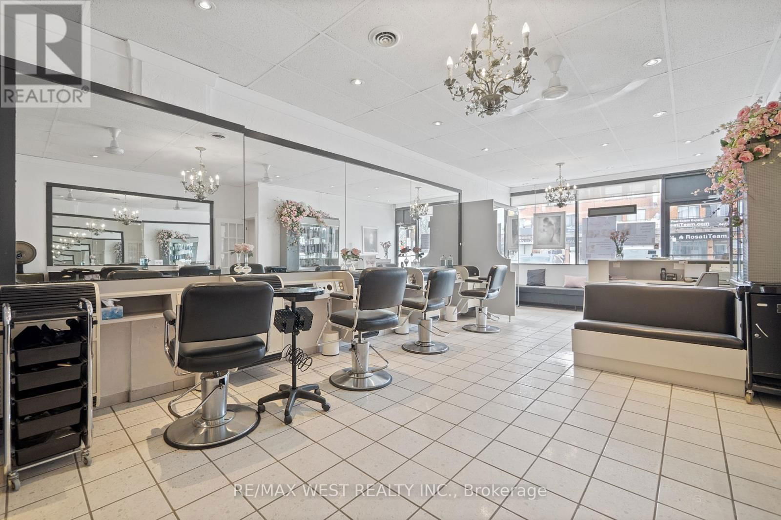 578 MARLEE AVENUE Image 3