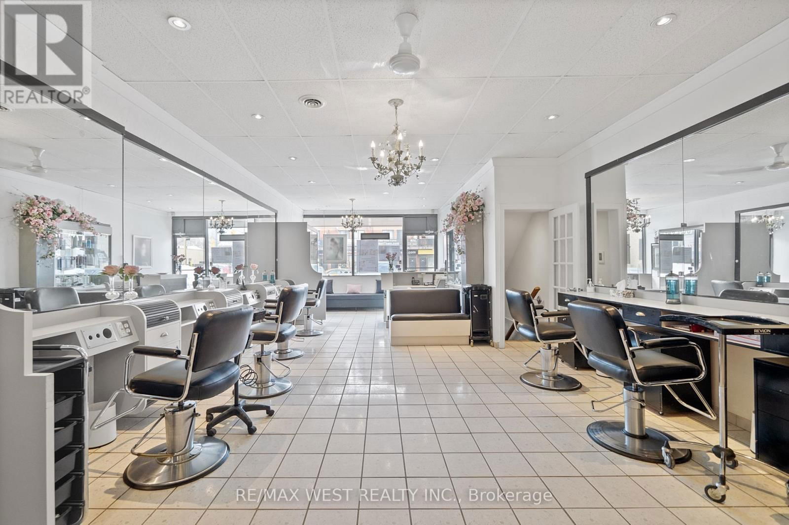 578 MARLEE AVENUE Image 7