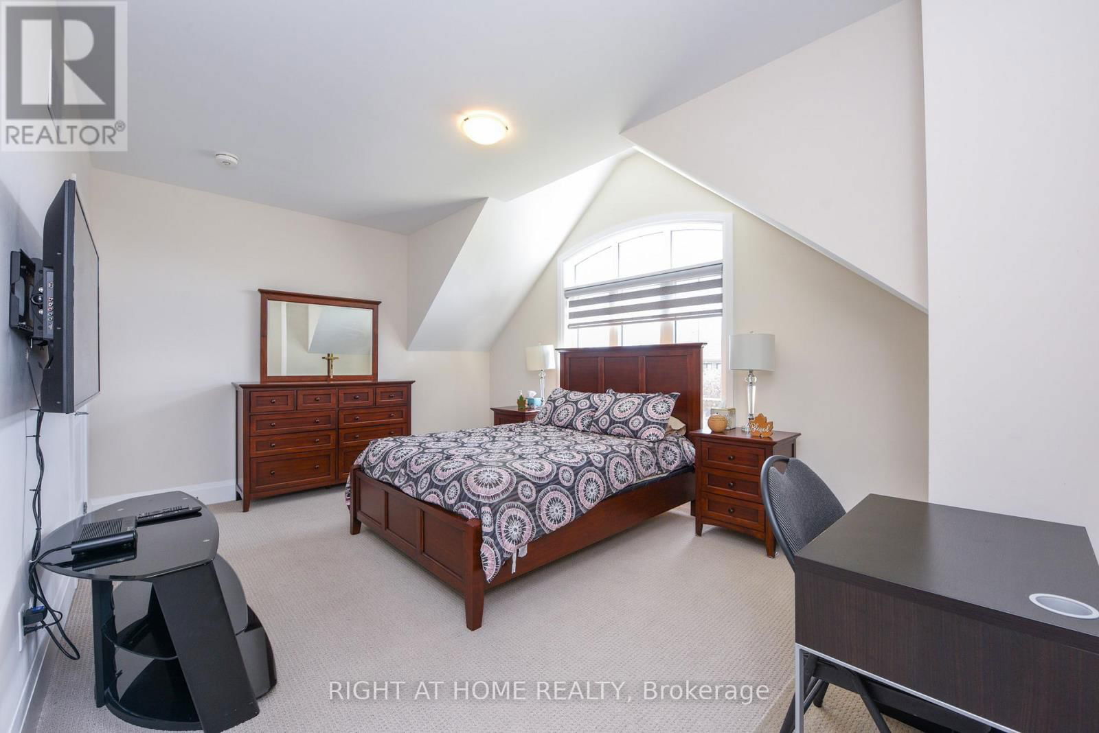 5167 SYMPHONY COURT Image 24