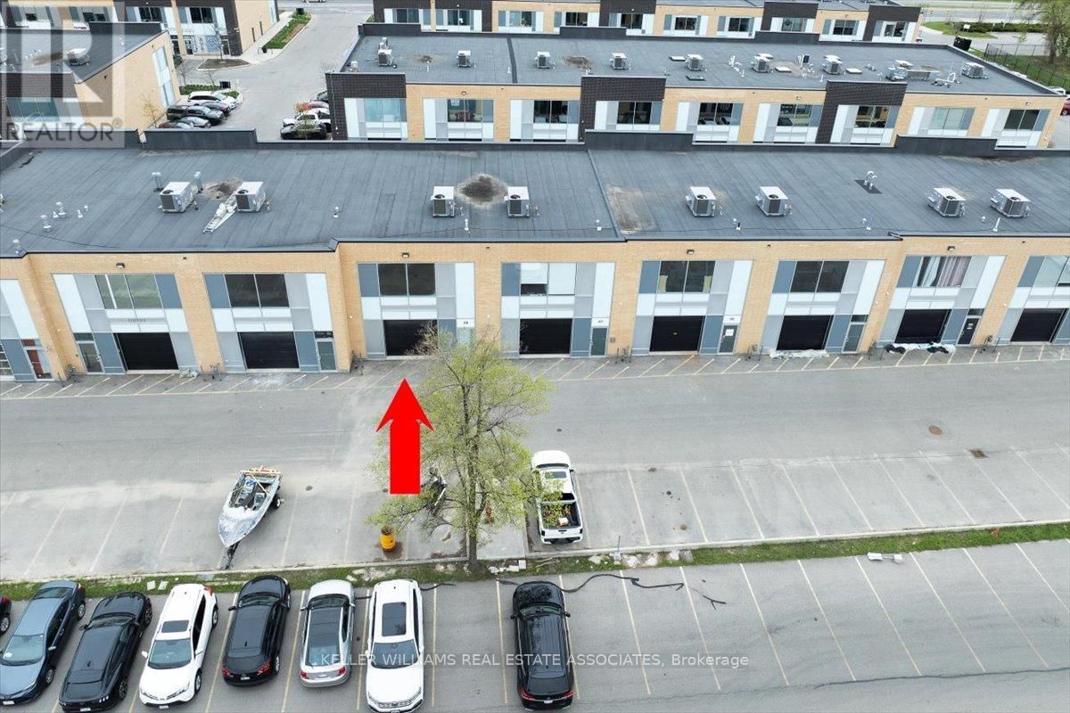 48 - 1215 QUEENSWAY EAST Image 1