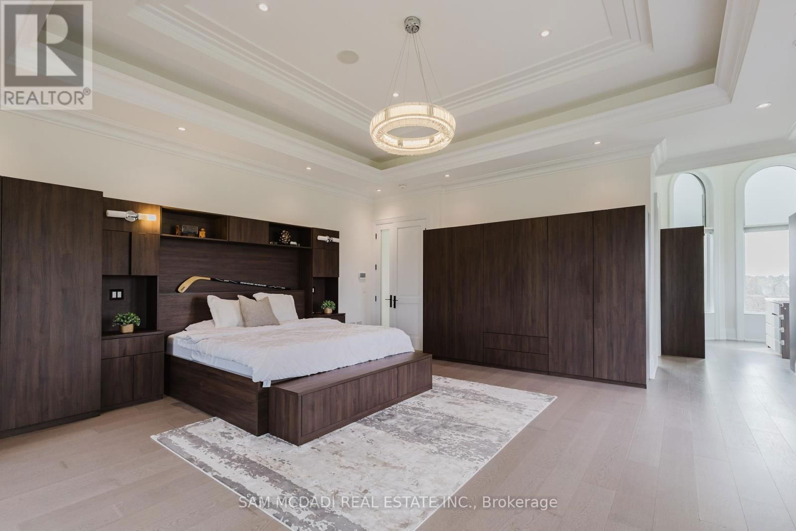 4 SAINT LUKES COURT Image 29